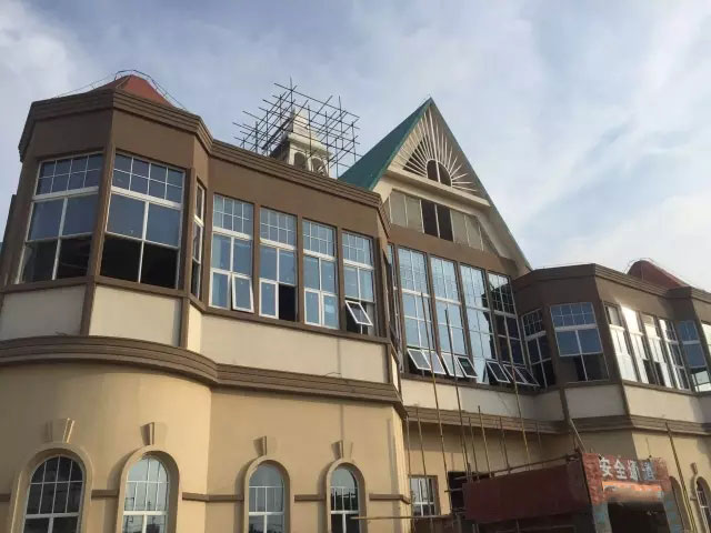 ?；◢u五國溫泉城建設(shè)